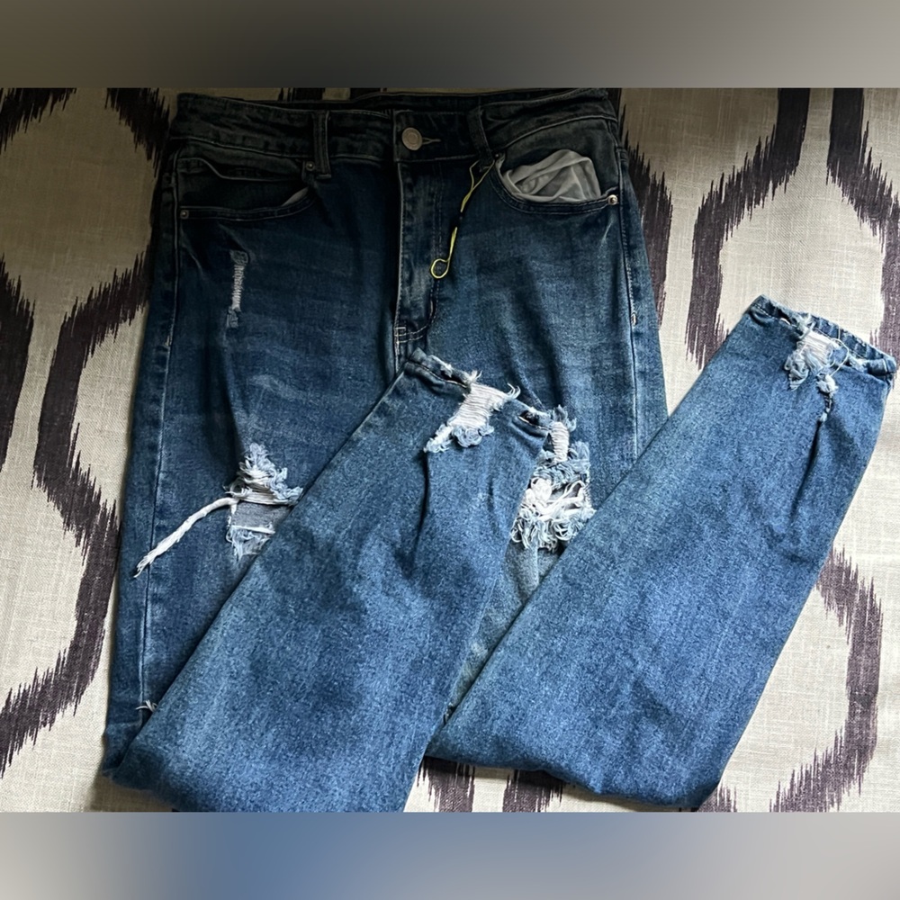 WOMENS JEANS